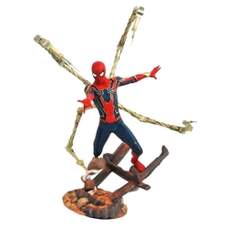Figura Diamond Select Toys Marvel Premier Collection Avenger