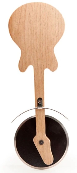 CORTADOR DE PIZZA AMB FORMA DE GUITARRA
