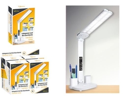 LÂMPADA DE ESTUDIO LED RECARGABLE COM COPOS