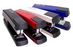 AGRAFEUSE METAL KANGARO DS-35 AGRAFES 24/6-26/6 COULEURS SUR.