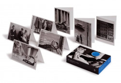 ELLIOTT ERWITT SNAPS: GREETING CARDS