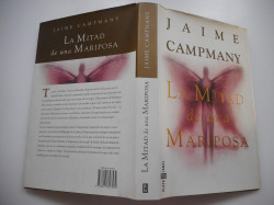 La mitad de una mariposa