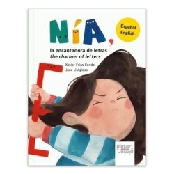 NÍA, laencantadora de letras / the charmer of letters