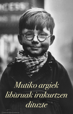 "Mutiko argiek liburuak irakurtzen dituzte" kartela