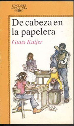 DE CABEZA EN LA PAPELERA