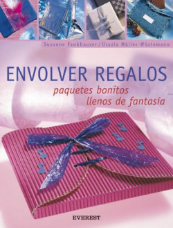Envolver regalos. Paquetes bonitos llenos de fantasía