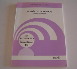 Niño con miedos, el