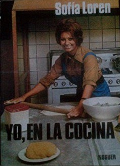 YO, EN LA COCINA