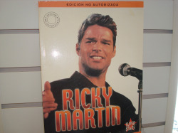 RICKY MARTIN (EDICION NO AUTORIZADA)