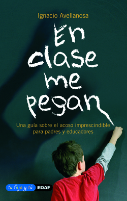 En clase me pegan