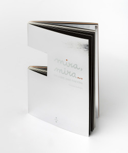 Mira, mira...un llibre amb finestra