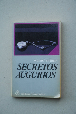 SECRETOS AUGURIOS