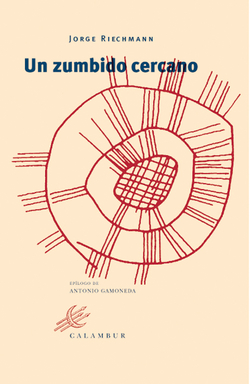 Un zumbido cercano