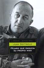 Pájaro que ensucia su propio nido