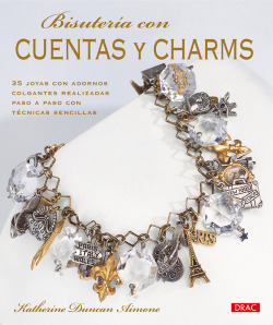Bisuteria con cuentas y charms