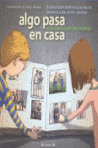 ALGO PASA EN CASA